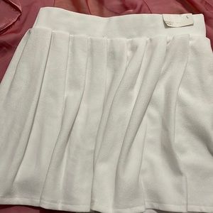 Large Pleated Mini Skirt